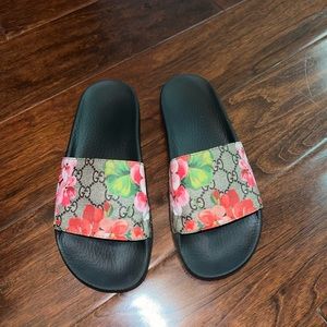 Gucci Blooms supreme floral slide